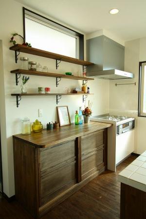 手づくり食器棚